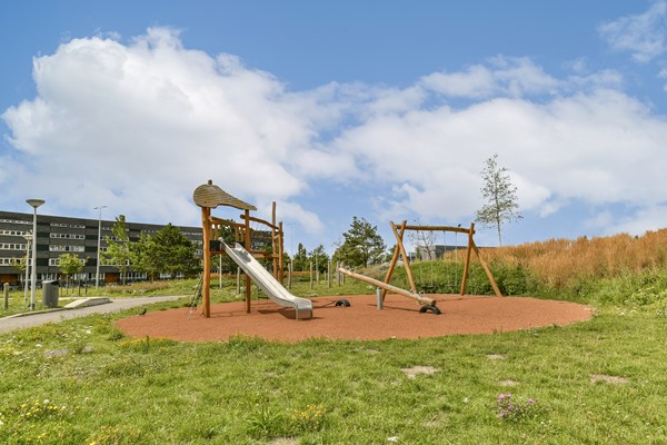 Medium property photo - Ladogameerhof 165, 1060 RE Amsterdam